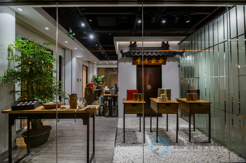 100平千庭单从店面装修